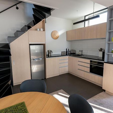 Deluxe Inner-City Apartment On Moray Dunedin Extérieur photo